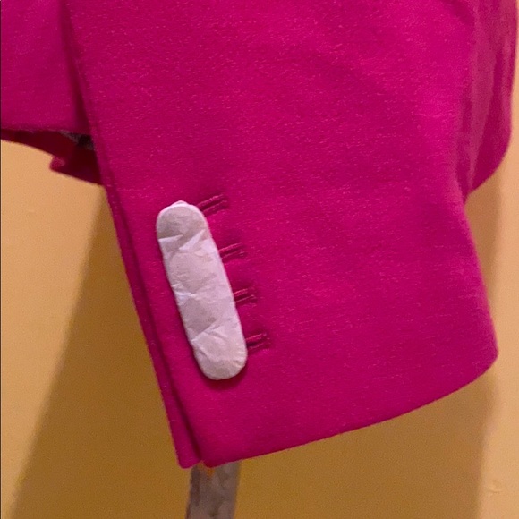 Blazer - Picture 4 of 6